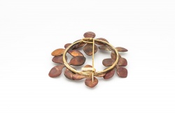 Broche couronne d'hortensias en cuivre